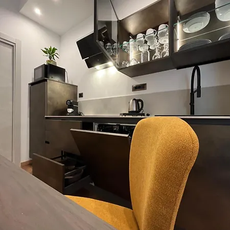 Habemus Loft - The Twins Raffinato Design Contemporaneo Nel Cuore Storico Di Apartament
