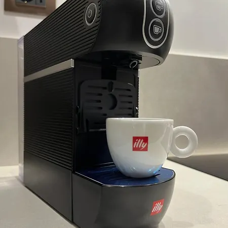 Habemus Loft - The Twins Raffinato Design Contemporaneo Nel Cuore Storico Di Triest