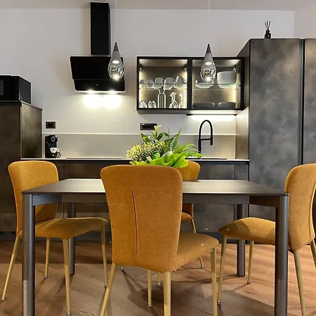 Habemus Loft - The Twins Raffinato Design Contemporaneo Nel Cuore Storico Di Trieste