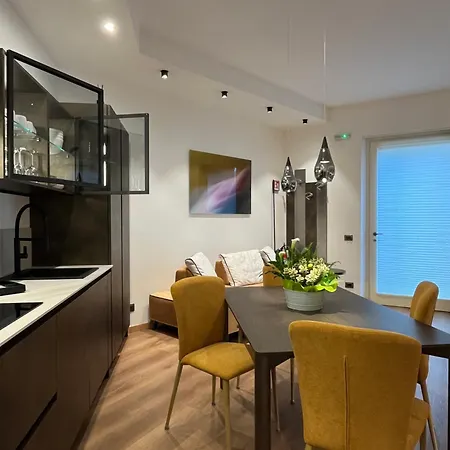 Habemus Loft - The Twins Raffinato Design Contemporaneo Nel Cuore Storico Di Trieste