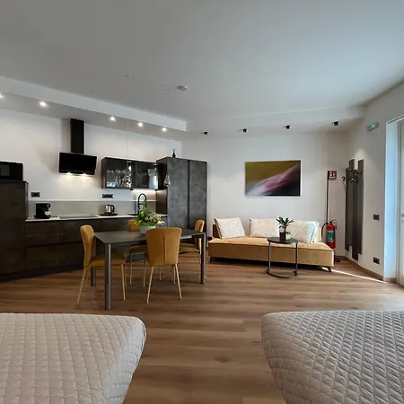 Habemus Loft - The Twins Raffinato Design Contemporaneo Nel Cuore Storico Di Apartment *