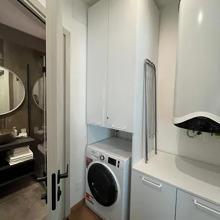 Habemus Loft - The Twins Raffinato Design Contemporaneo Nel Cuore Storico Di Apartament *