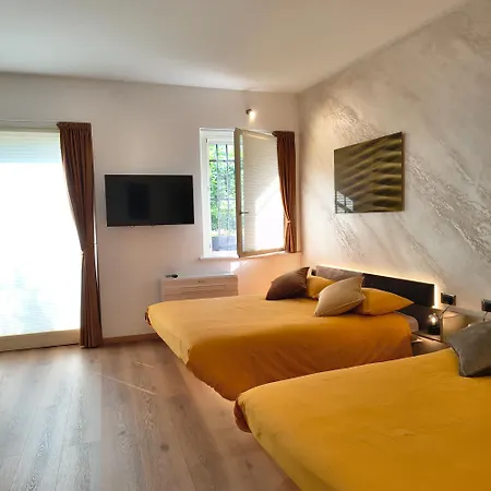 Habemus Loft - The Twins Raffinato Design Contemporaneo Nel Cuore Storico Di Triest