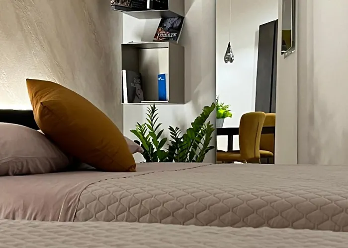 Habemus Loft - The Twins Raffinato Design Contemporaneo Nel Cuore Storico Di Apartamento