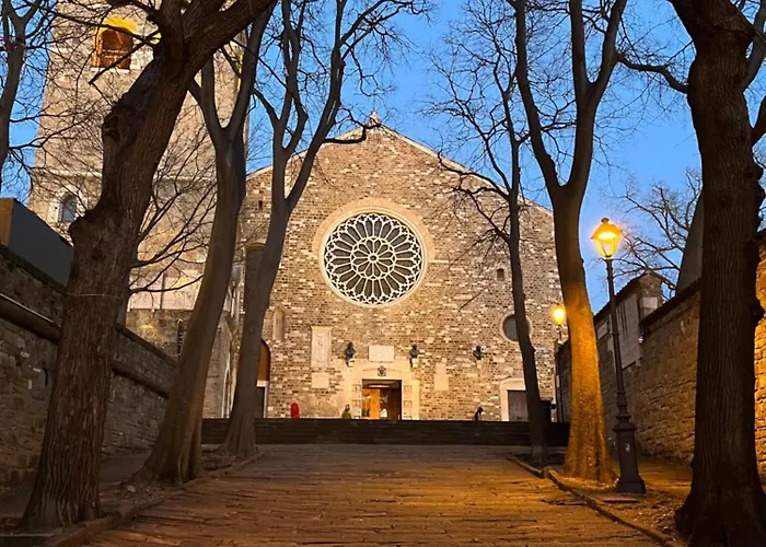 Habemus Loft - The Twins Raffinato Design Contemporaneo Nel Cuore Storico Di Trieste