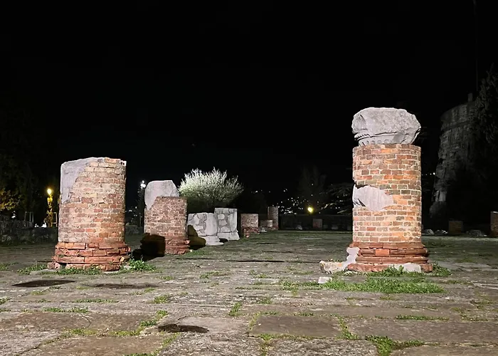 Habemus Loft - The Twins Raffinato Design Contemporaneo Nel Cuore Storico Di * Trieste